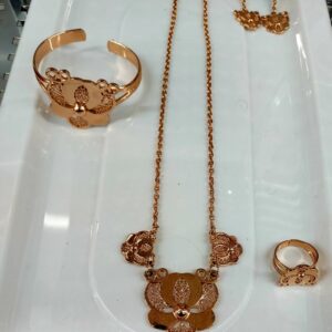 Jewelry.    kV00029j